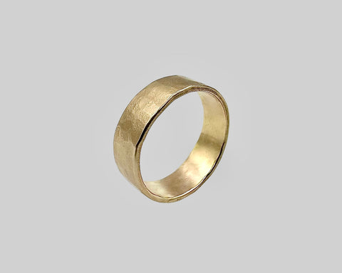 ZEUS RING YELLOW GOLD 6MM WIDE