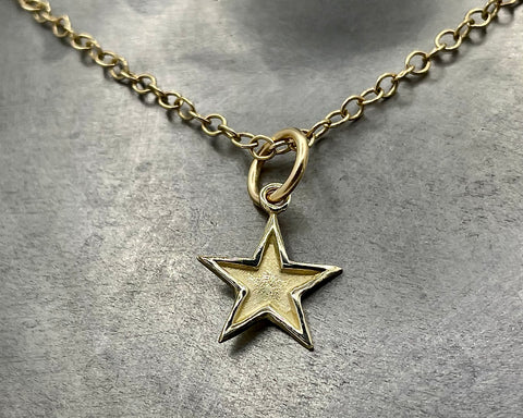 STAR CHARM YELLOW GOLD