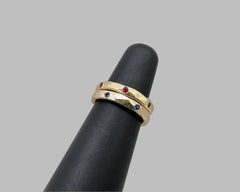 MORAVA RING YELLOW GOLD AND RUBIES