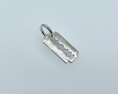 RAZOR CHARM STERLING SILVER