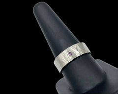 ZEUS RING WHITE GOLD WITH PINK SAPPHIRE 7MM WIDE