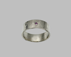 ZEUS RING WHITE GOLD WITH PINK SAPPHIRE 7MM WIDE