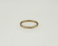 CLEO RING YELLOW GOLD 2mm wide