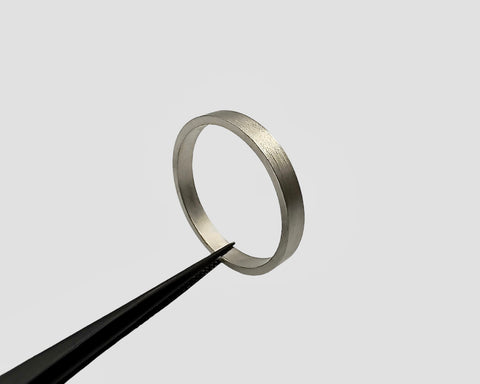 JIOU RING WHITE GOLD 3MM WIDE