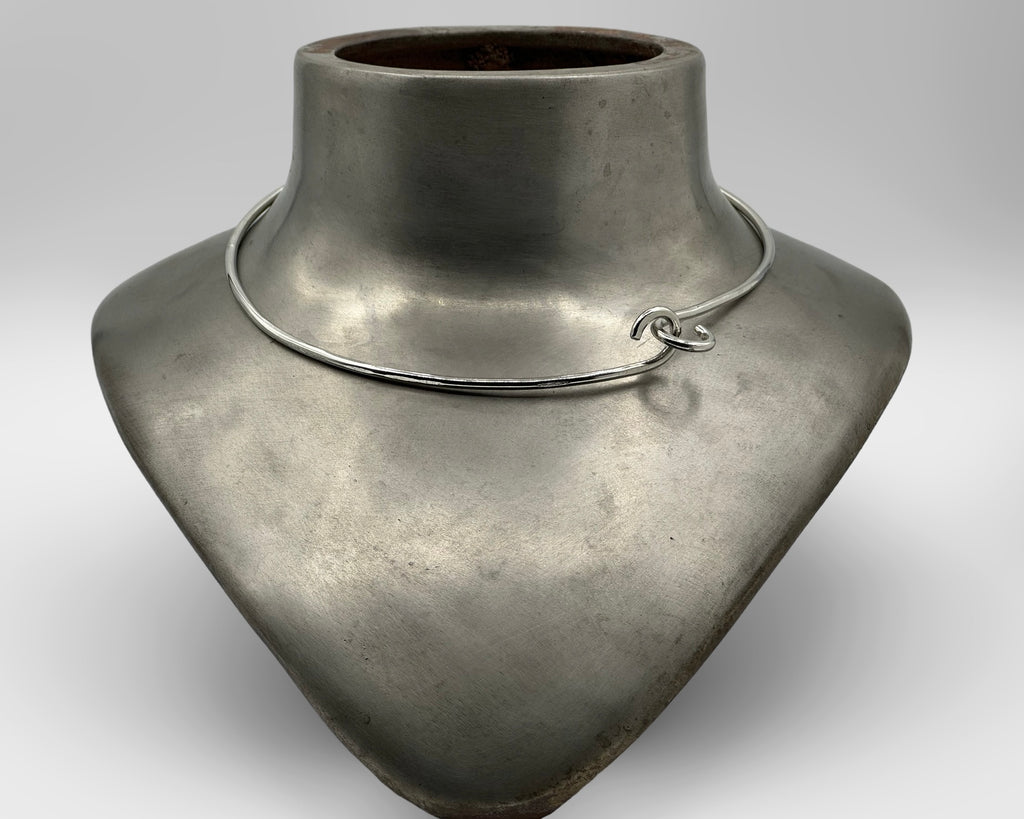 NECK CUFF WITH CLASP STERLING SILVER Jelena Behrend Studio