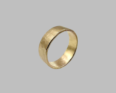 ZEUS RING YELLOW GOLD 6MM WIDE