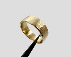 ZEUS RING YELLOW GOLD 6MM WIDE