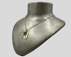 RAZOR CHARM YELLOW GOLD
