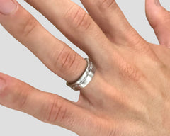 IAN'S ENGAGEMENT RING PLATINUM AND WHITE DIAMONDS