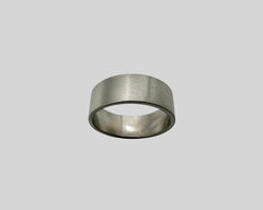 JIOU RING PLATINUM 7MM WIDE