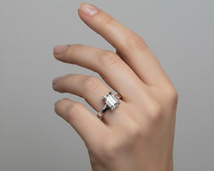 VIVIENNE'S ENGAGEMENT RING PLATINUM AND WHITE DIAMOND