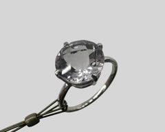 ROSE DE FRANCE SOLITAIRE RING - 14KT WHITE GOLD & ROSE DE FRANCE