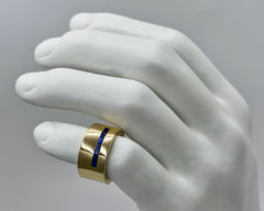 LOGAN'S RING Blue Sapphires and Yellow gold