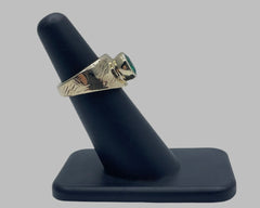 ALLISON'S EMERALD RING YELLOW GOLD