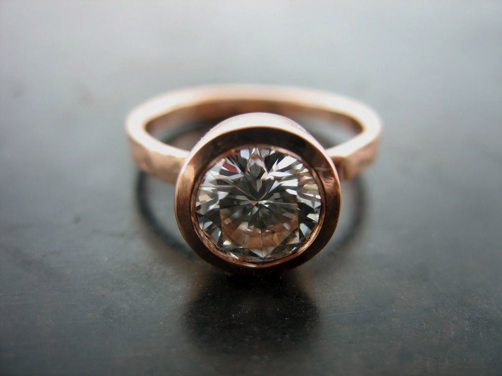 Michelle's Engagement Ring, Rose Gold Round Brilliant Cut Diamond Set In White Gold